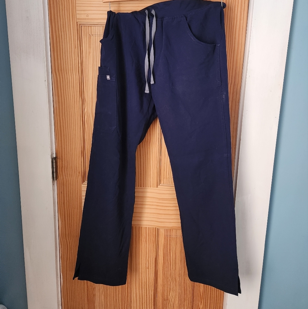 Figs scrubs set